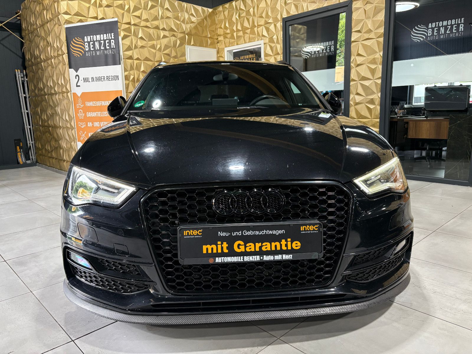 Fahrzeugabbildung Audi A3 Sportback S-line Sportpaket/PDC/SHZ/KLIMA/