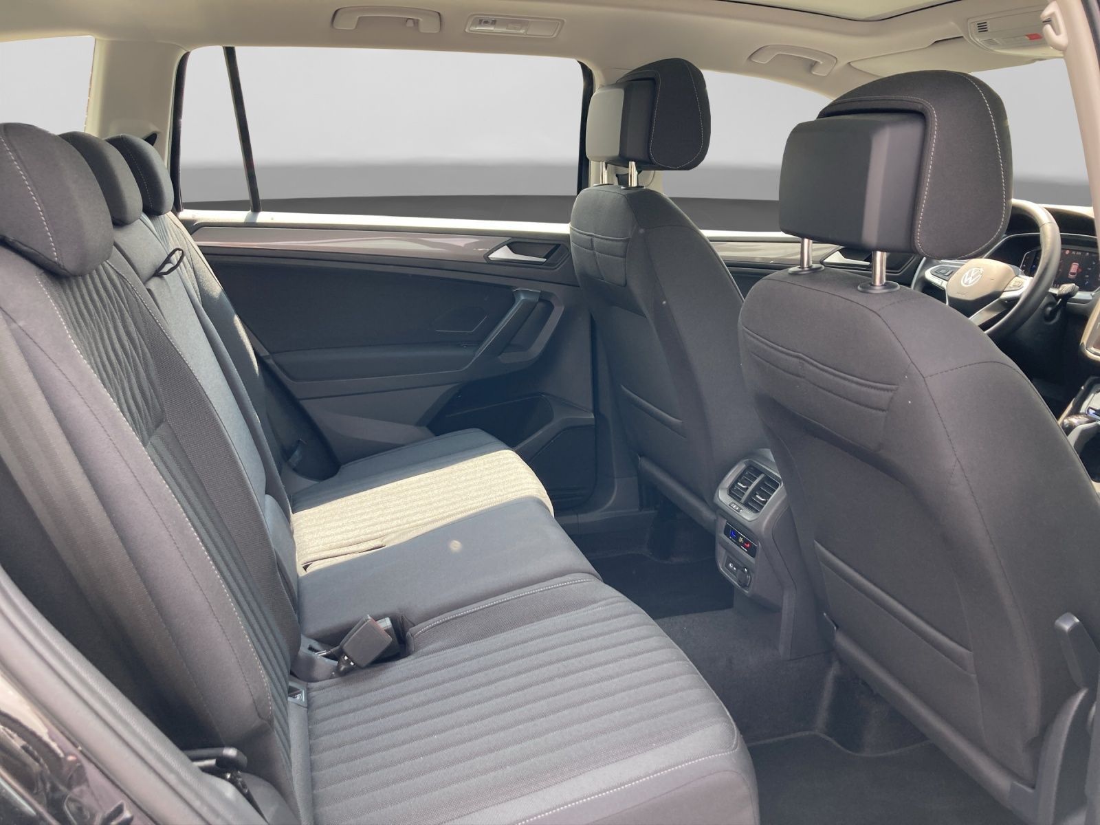 Volkswagen Tiguan Allspace - Bild 6