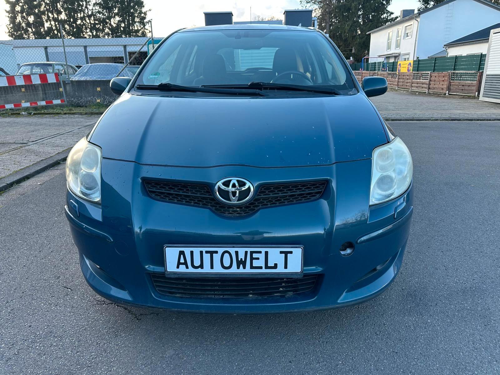 Toyota Auris Executive Klinaautomatik