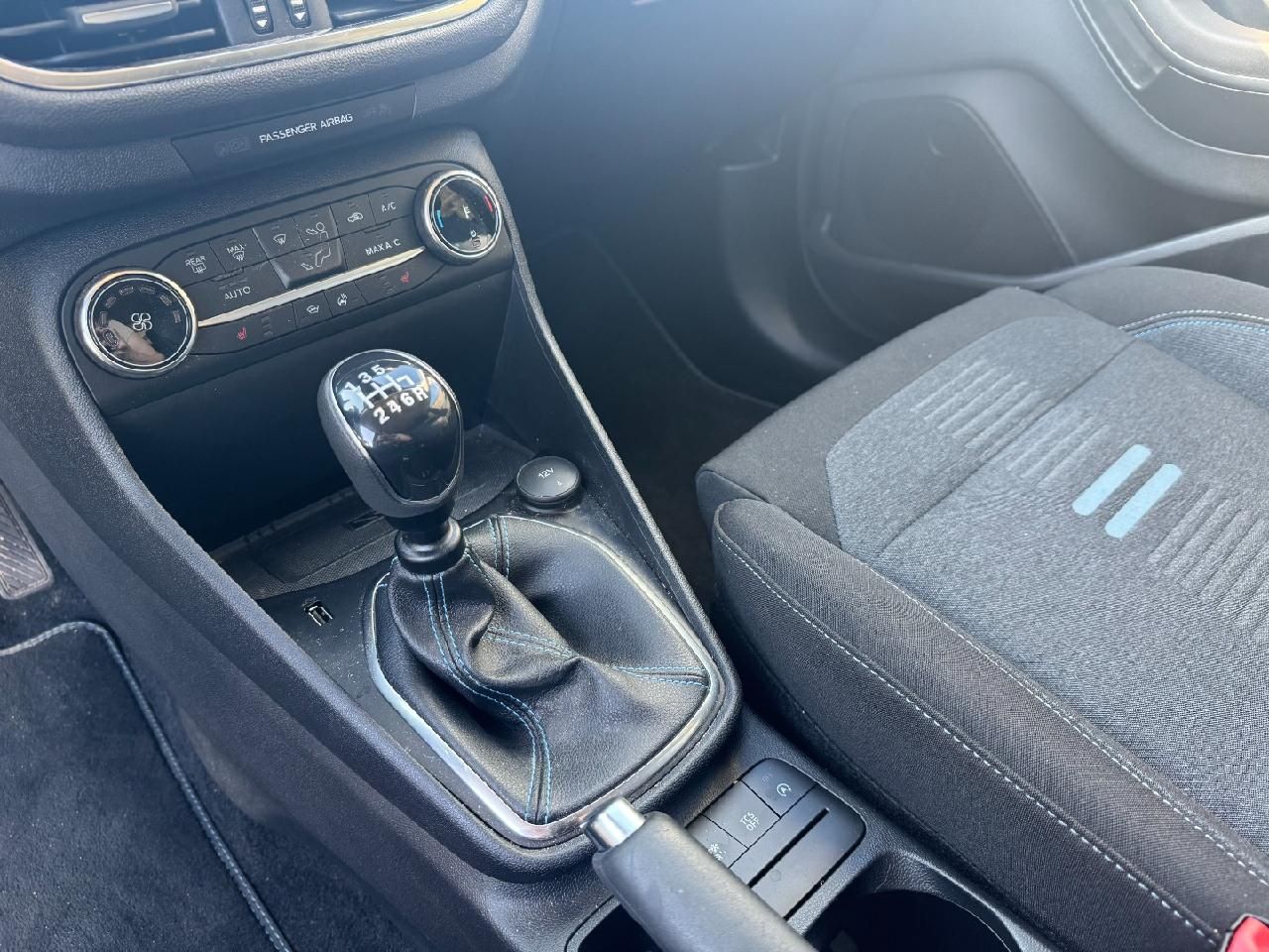 Fahrzeugabbildung Ford Fiesta Active