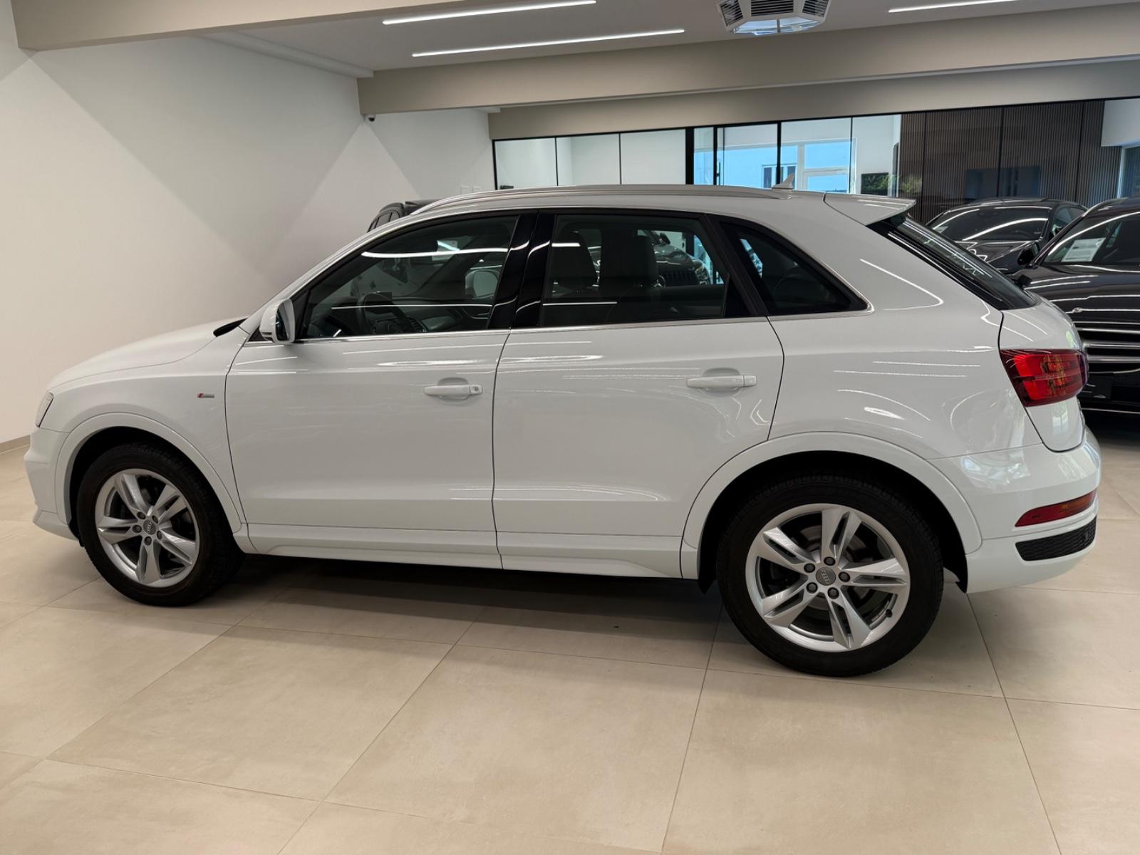 Audi Q3 sport quattro S-Line Sport S-tronic
