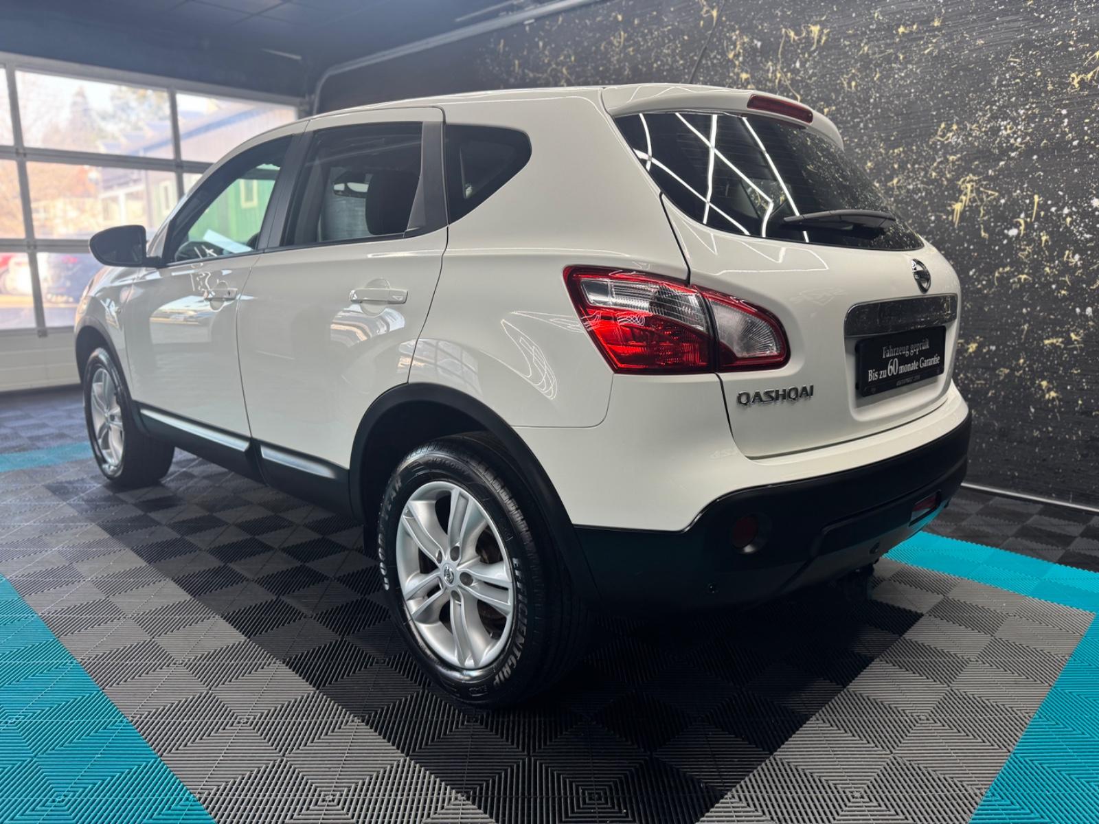 Nissan Qashqai Acenta 1HND/MULTILENK/AHK/TEM