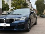 BMW 530e Touring M-Paket 360 Kameras Head-Up Laser - BMW: E36 M Paket