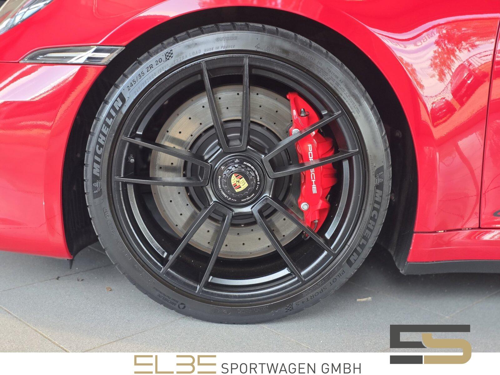 Porsche 911 992 GTS Cabrio BOSE CARBON SPORT GTS-Paket