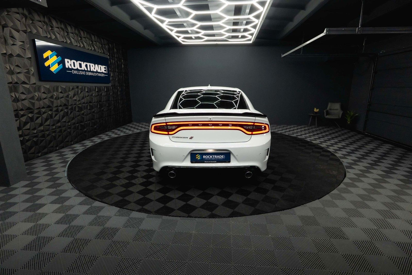 Fahrzeugabbildung Dodge Charger 3.6 4x4 SRT Styling *Kamera*LED*20 Zoll*