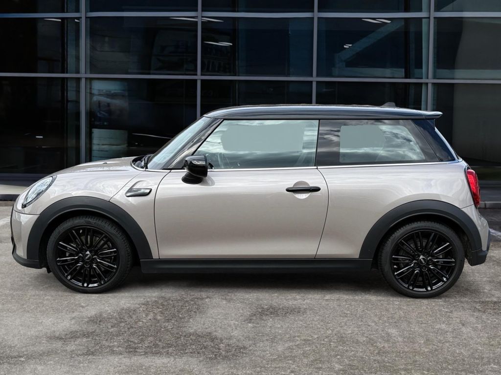 Fahrzeugabbildung MINI Mini Cooper S Aut. Classic Trim