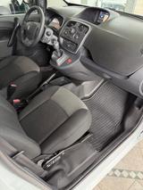 Renault Kangoo Rapid Maxi Extra NAVI AHK RFK 1.HD MWST. - Renault Kangoo mit Diesel-Antrieb