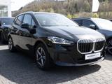 BMW 218i Active Tourer AHK LED ACC NAVI KAMERA SHZ - : Schwarz, Van