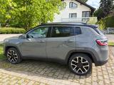 Jeep Compass 1.3 T-GDI 110kW Limited DCT Limited - Jeep Compass von privat