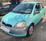 Toyota Yaris 1.0 Anfänger Auto tüv neu - Toyota Gebrauchtwagen von 1999