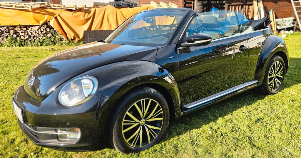 Image of Volkswagen Beetle