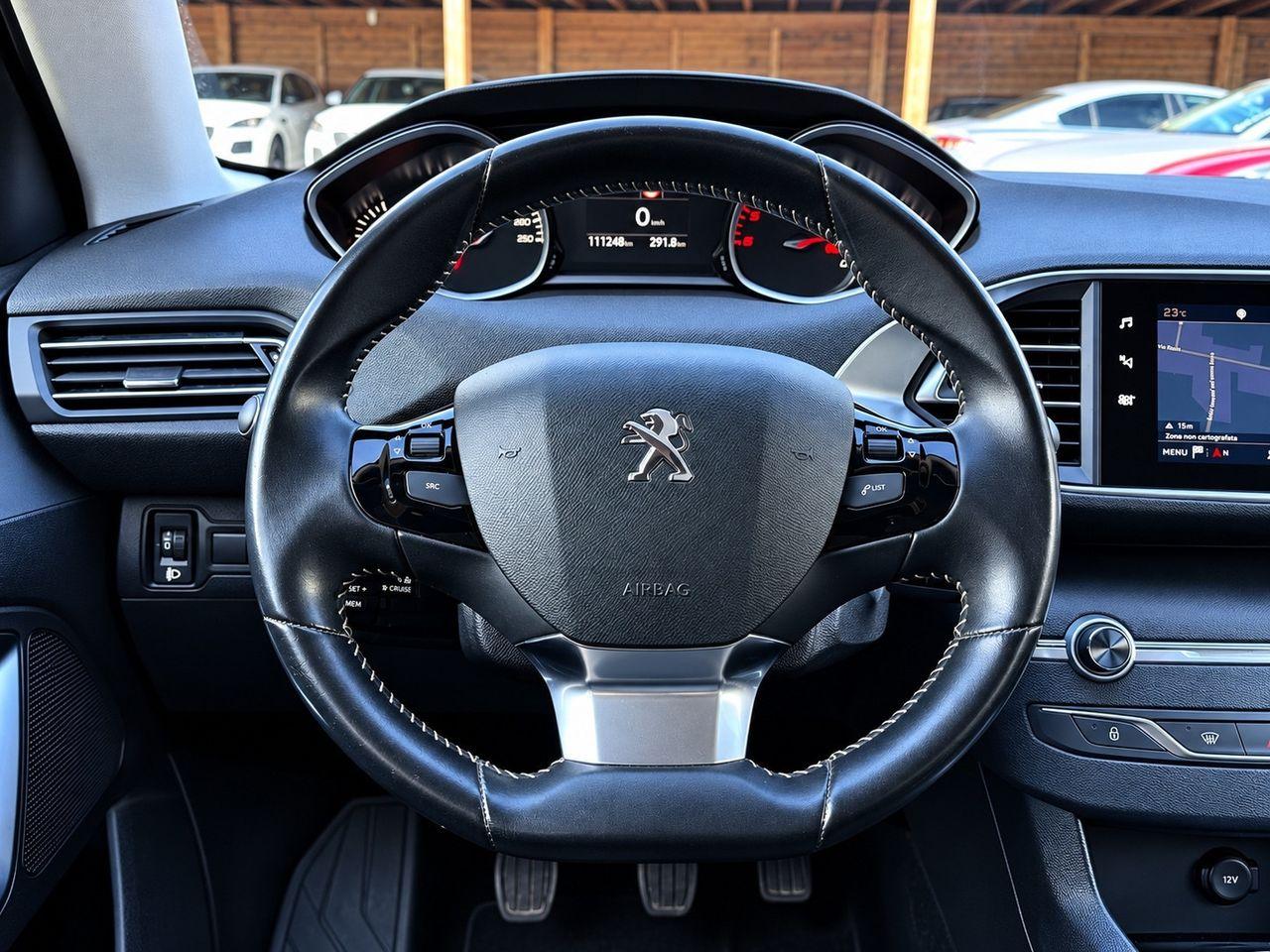 Peugeot 308 BlueHDi 100 CV