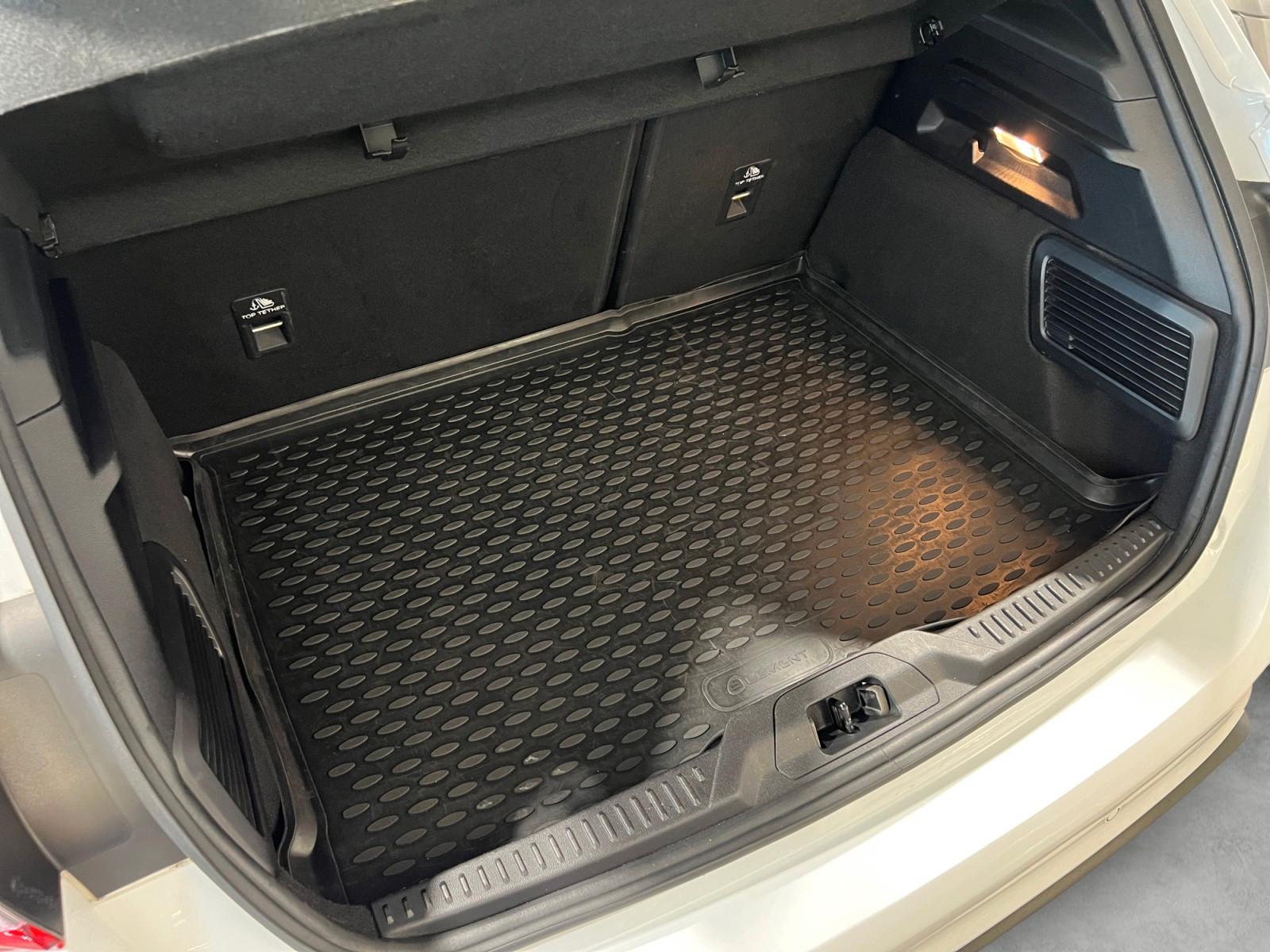 Ford Focus Lim. ST-Line Aut. B&O LED KAM ASSIST ACC, миниатюра 12
