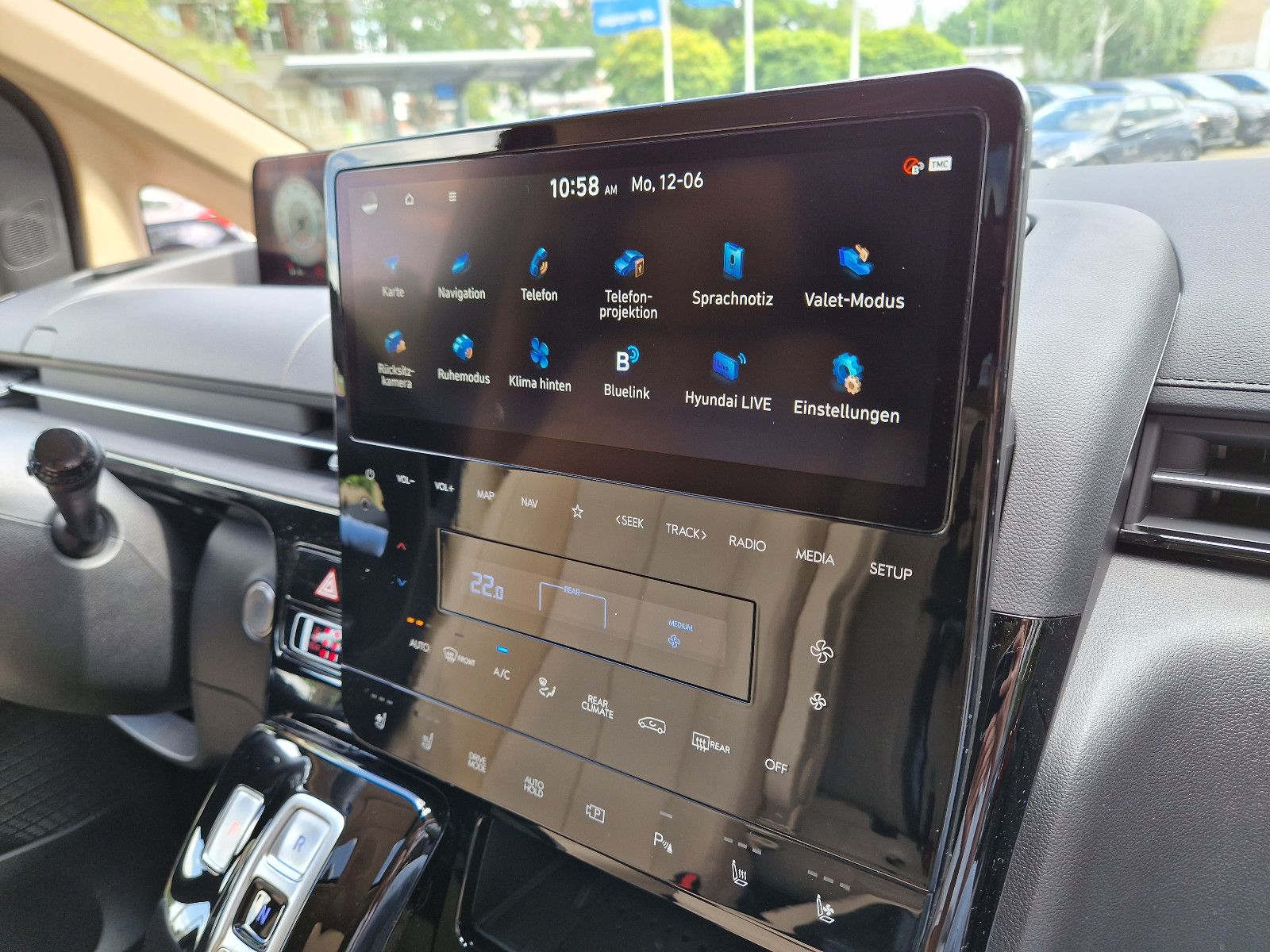 Fahrzeugabbildung Hyundai Staria 2.2 CRDi PRIME 9-Sitzer 2WD Autom. PANO