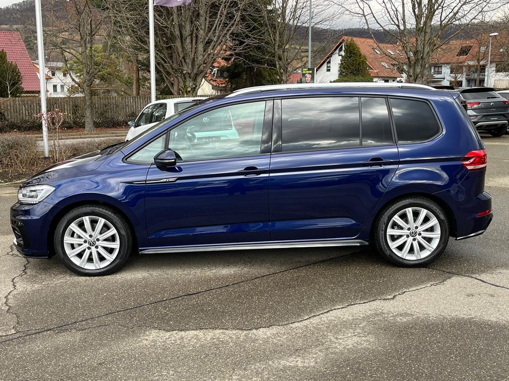 VW Touran R-Line 150PS DSG #ACC #NAVI #IQ. VW Touran R-Line 150PS DSG #ACC #NAVI #IQ.