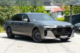 BMW 740d M SPORT.MASSAGE.SOFTC.SKY.DR.ASS.PRO.360° - BMW 740 in Augsburg