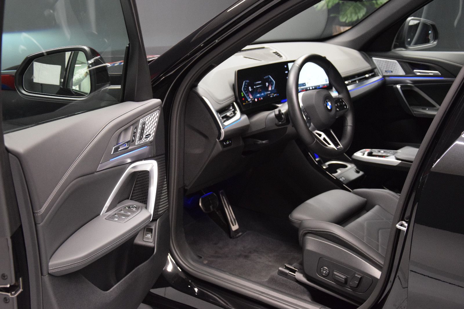 Fahrzeugabbildung BMW X1 sDrive 20 i Steptr. M Sport ACC Memory Leder