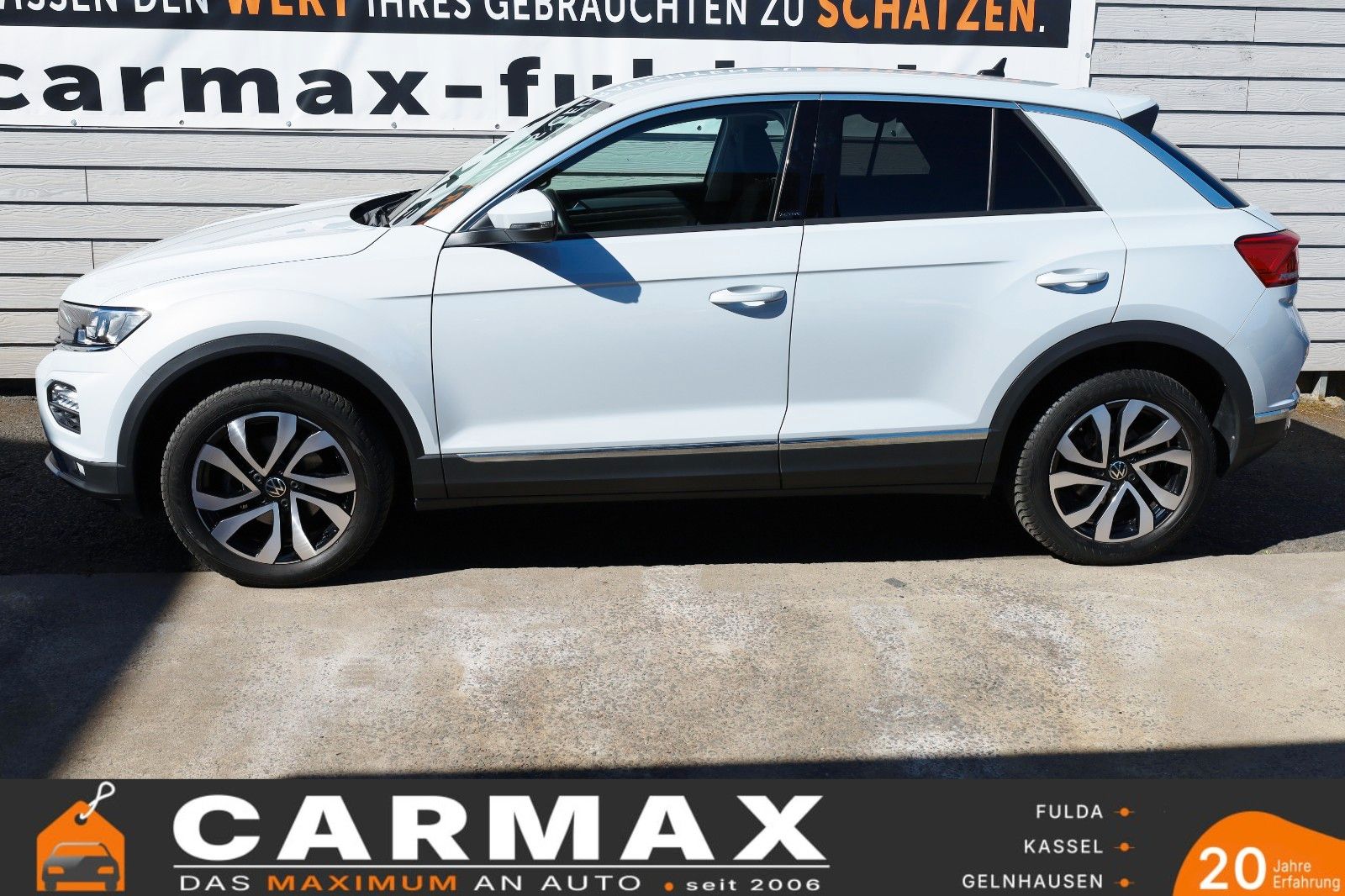 Fahrzeugabbildung Volkswagen T-Roc Active Navi,LED,SH,PDC,Apple CarPlay
