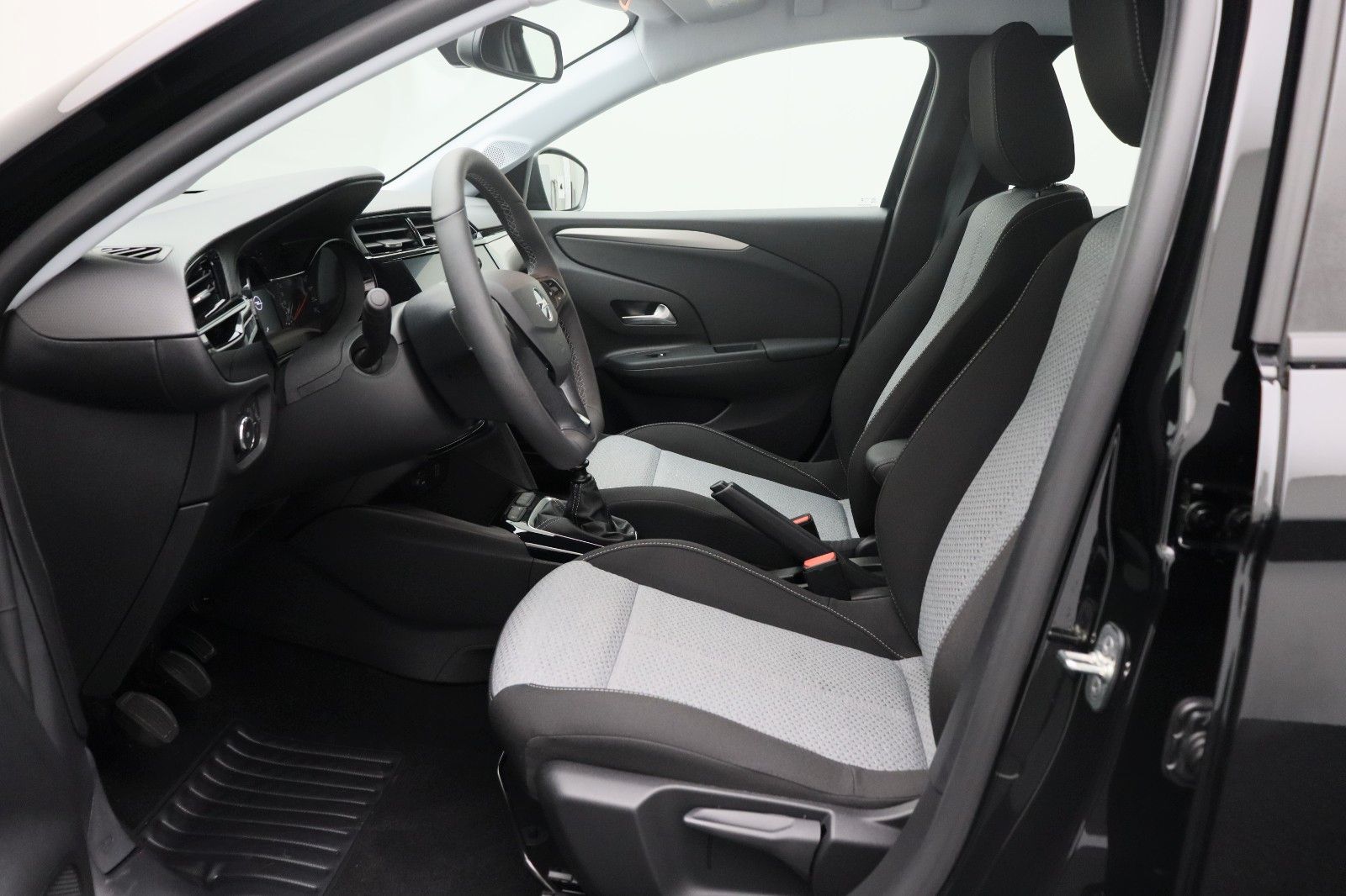 Fahrzeugabbildung Opel Corsa 1.2 F