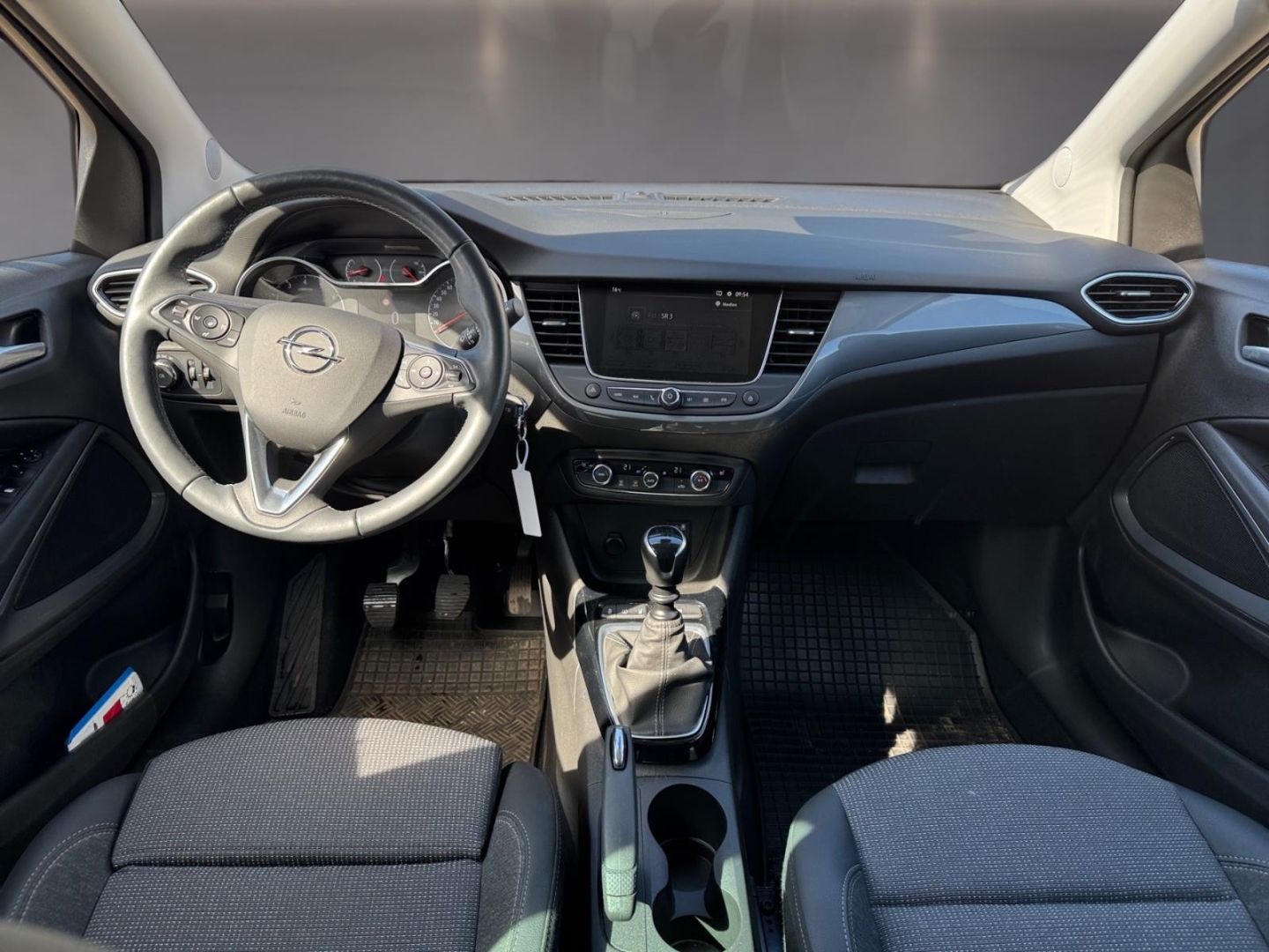Fahrzeugabbildung Opel Crossland Elegance AHK-abnehmbar Navi LED Apple