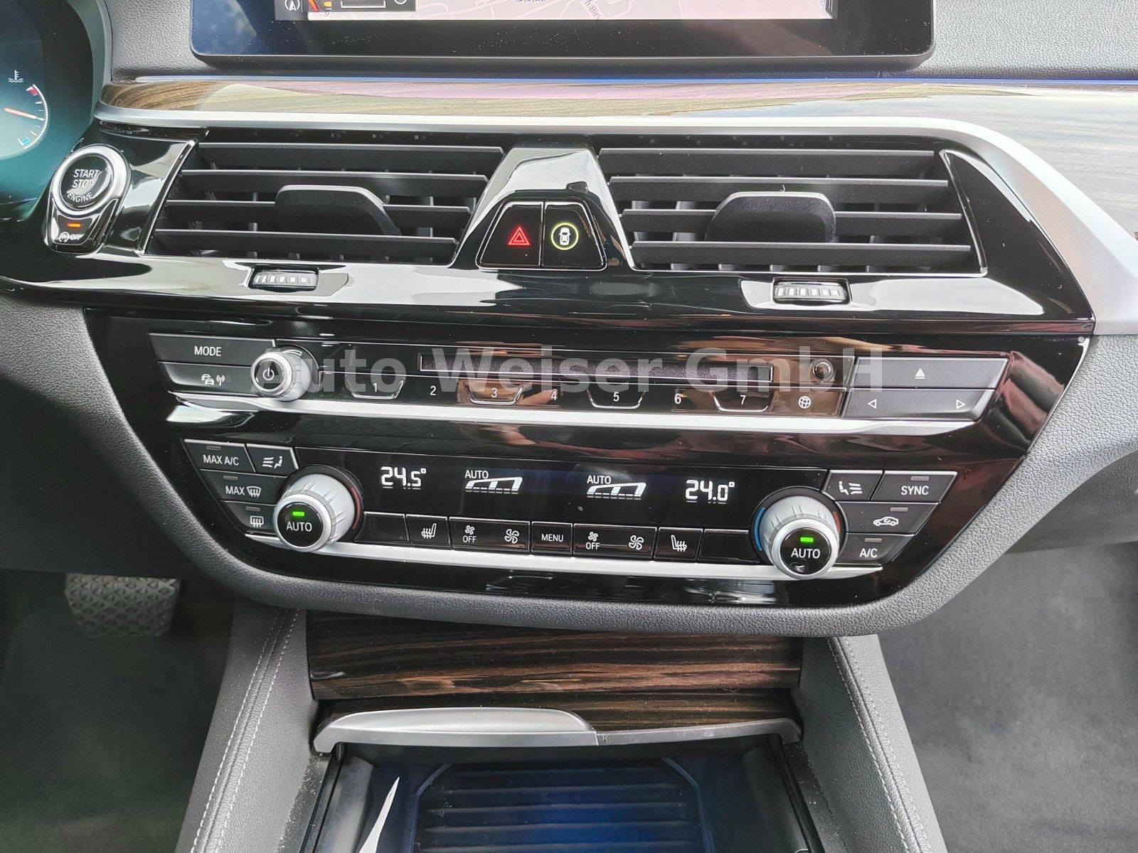 BMW 518d Touring Luxury Line
