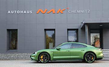صورة 4 لـ 2020 Porsche TAYCAN