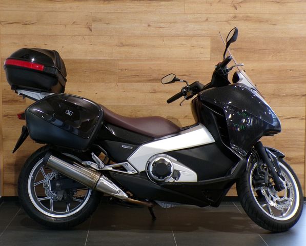 Honda NC 700 Integra DCT / Gut gepflegt