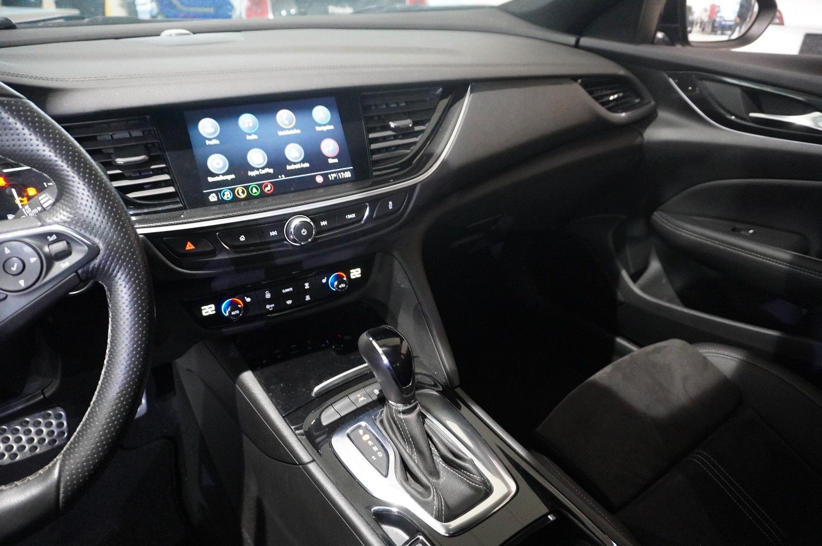 Fahrzeugabbildung Opel Insignia B GS 2.0D ELEGANCE NAVI/OPC/KAMERA/HUD