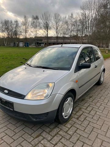 Ford Fiesta 1.3 Benzin Tüv bis 09.2026