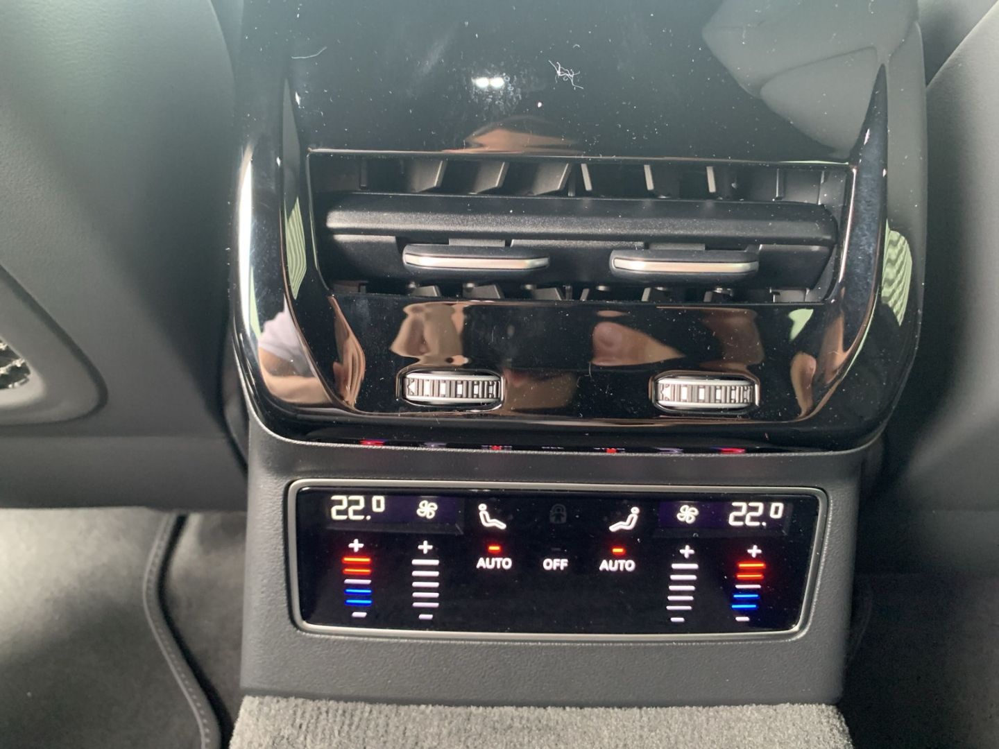 Audi A6 - Bild 26