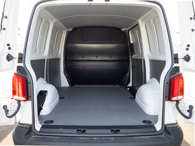 T6.1 Kasten 2.0 TDI L1H1 PDC SHZ RÜCKFAHRKAMERA