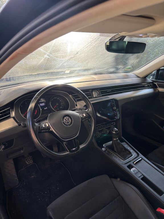 Image of Volkswagen Passat Variant