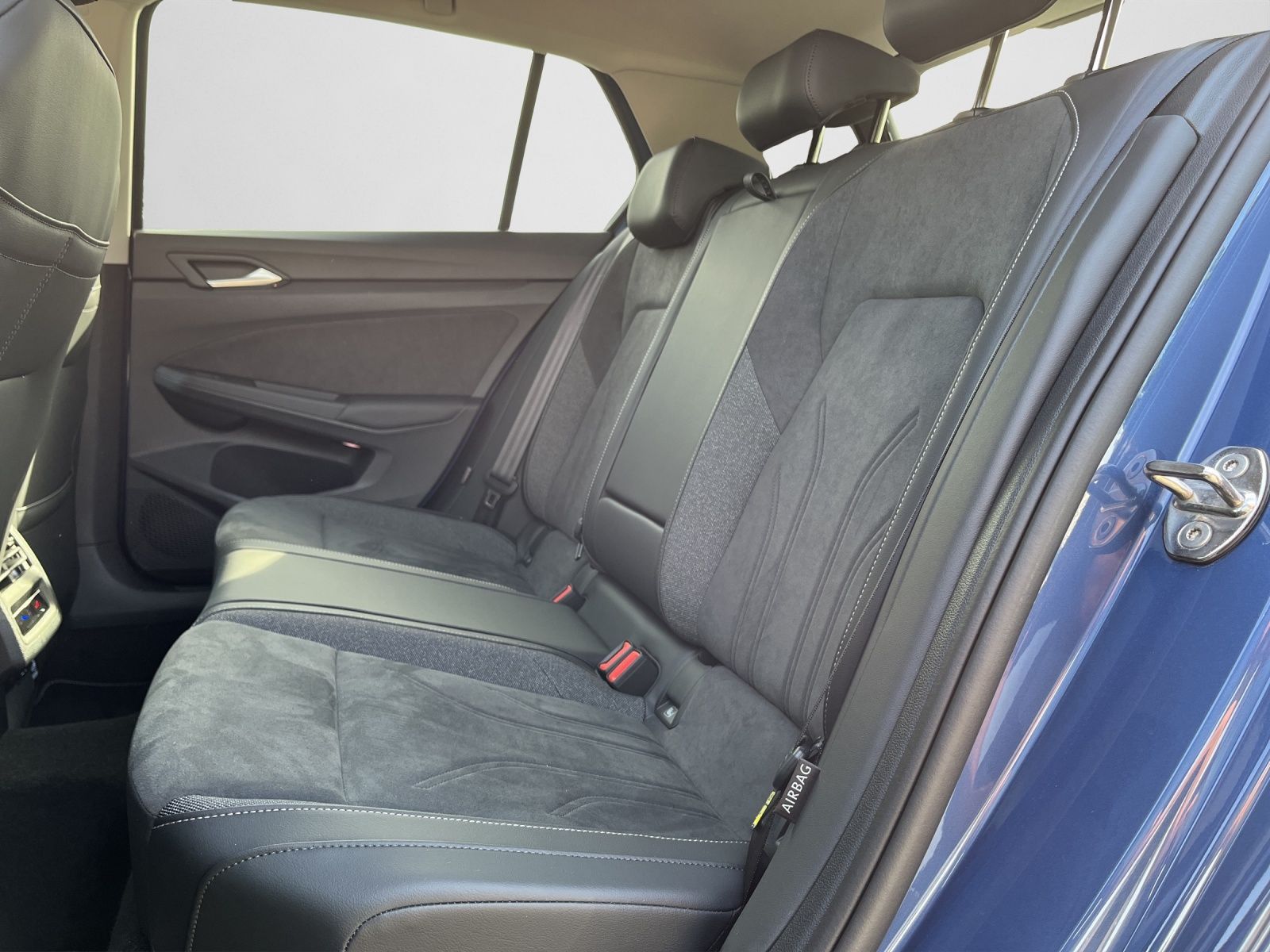 Volkswagen Golf - Bild 14