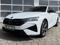 SKODA Octavia Combi 2.0 TSI DSG RS AHK KAM 5J GAR bei Autohaus Landmann & Maier OHG