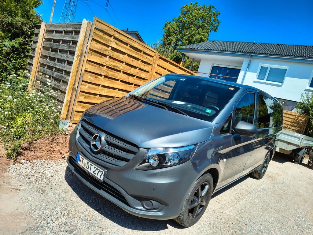 Image of Mercedes-Benz Vito