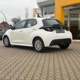 Toyota Yaris 1.0-l-VVT-i Comfort Klima Kamera Tempomat - Toyota mit Benzin-Antrieb