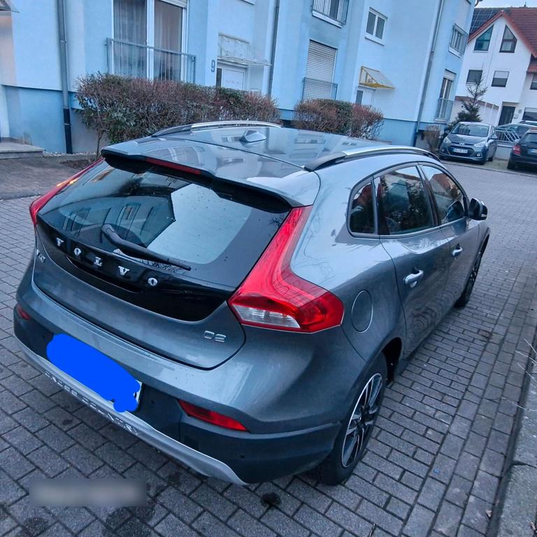 Volvo V40