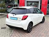 Toyota Yaris Hybrid 1.5 VVT-i Lounge*LED,Navi,Teilleder - Toyota Yaris mit Hybrid-Antrieb: Navigationssystem, Kleinwagen