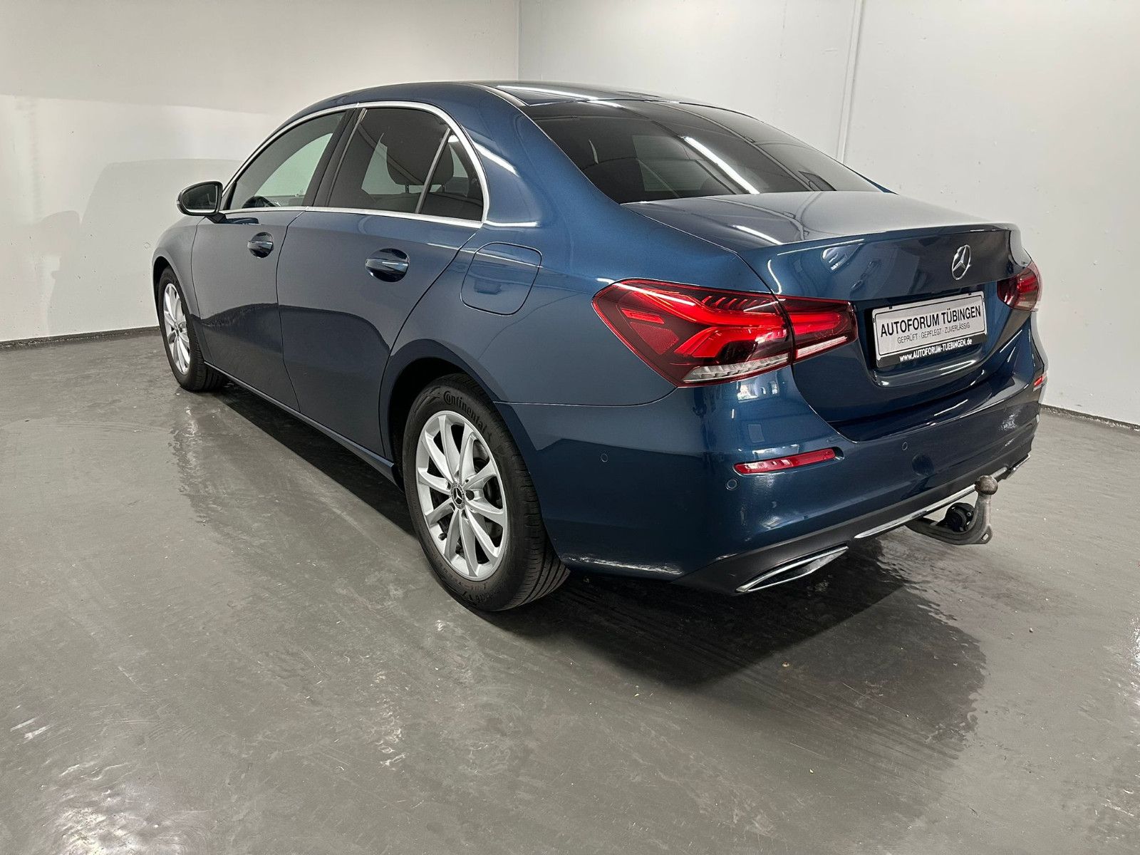 Fahrzeugabbildung Mercedes-Benz A 180 d Limousine *Progressive*NAVI*AHK*LEDER*