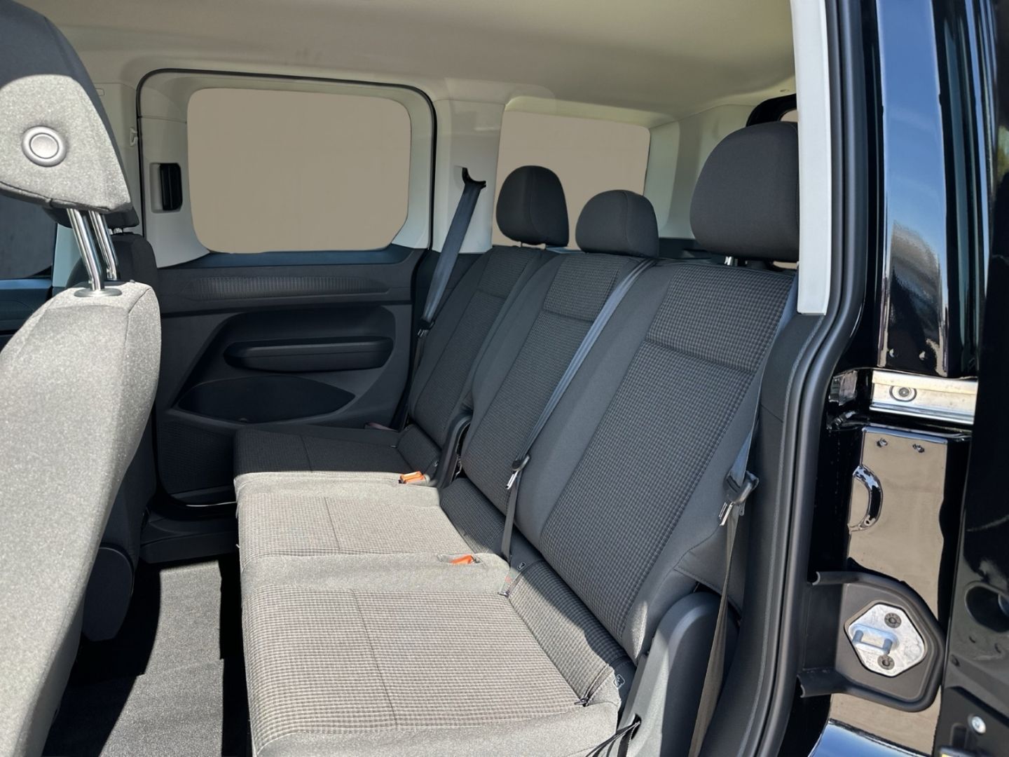 Volkswagen Caddy - Bild 14