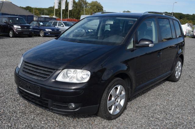 Volkswagen Touran Highline KLIMAAUTO./ 7.SITZER / TÜV-08.25