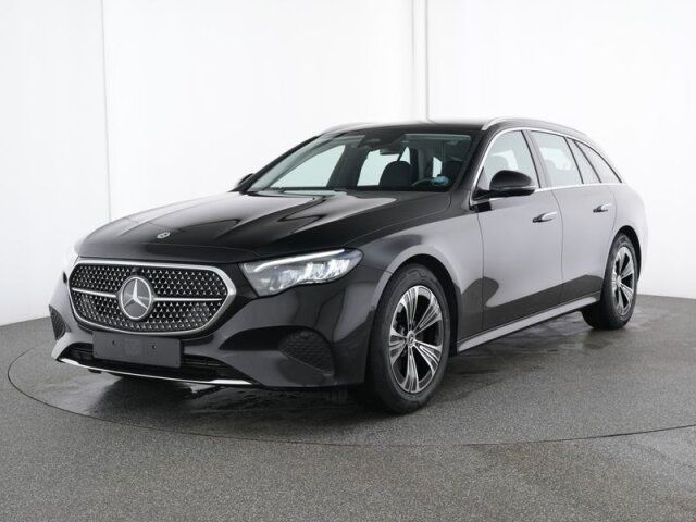 Image of Mercedes-Benz E 220