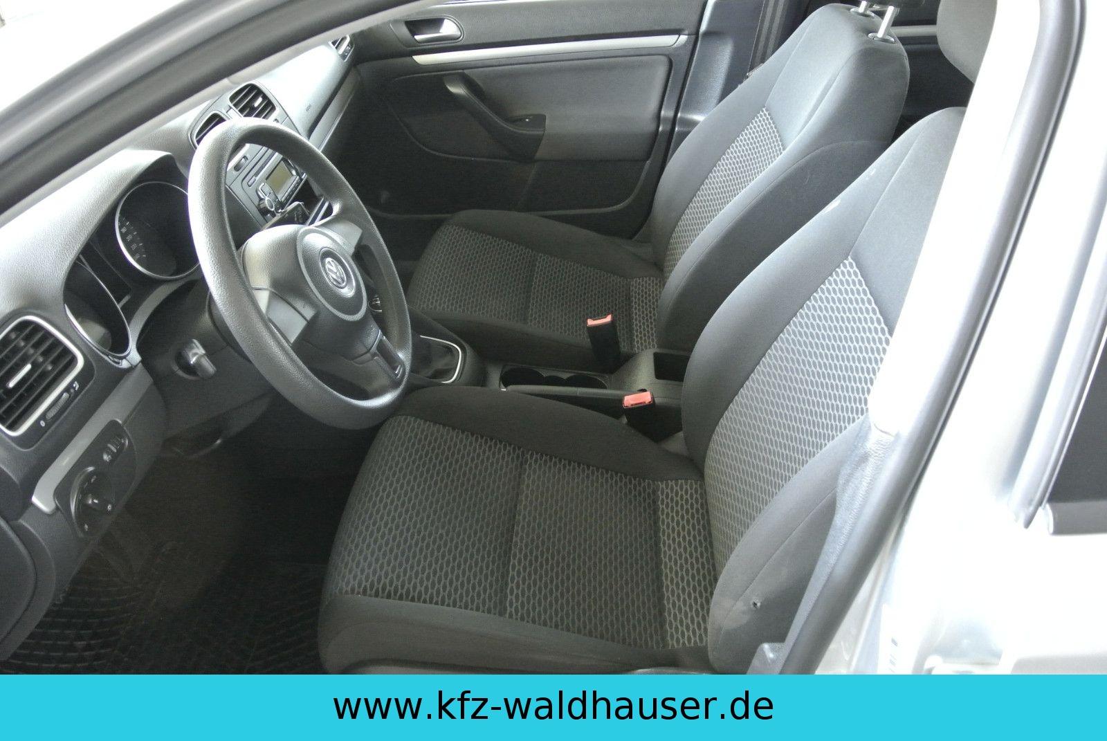 Volkswagen Golf 2011 — photo 30