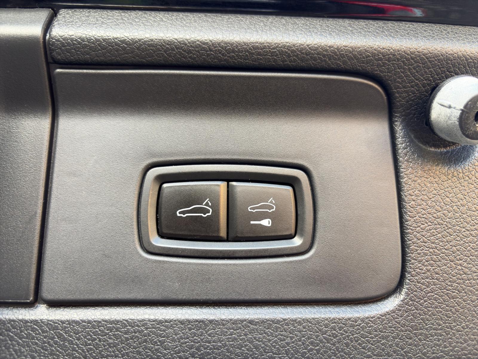 Porsche Panamera Turbo/Sport-Chrono/Schiebedach/Memory