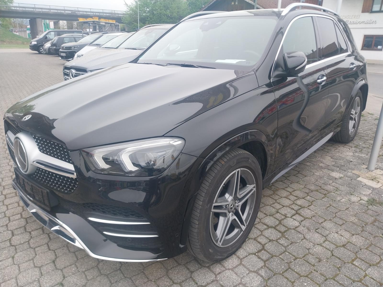 Mercedes-Benz GLE 300 d 4 matic. Head-up.AMG.Pano.360.AHK.Voll