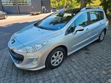 Peugeot 308 SW Sport Klima Pano 7 Sitzer HU05/28 - Peugeot 308: SW 7
