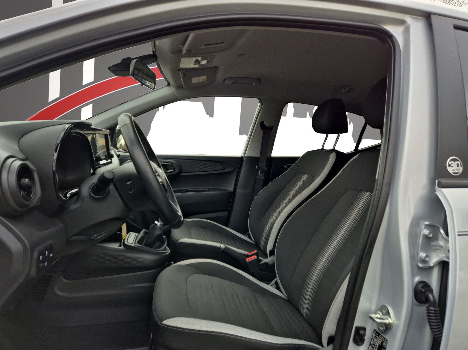 Fahrzeugabbildung Hyundai i10 1.0 EDITION 30/SHZ/NAVI/TEMP/LENKRADHZG/RFK