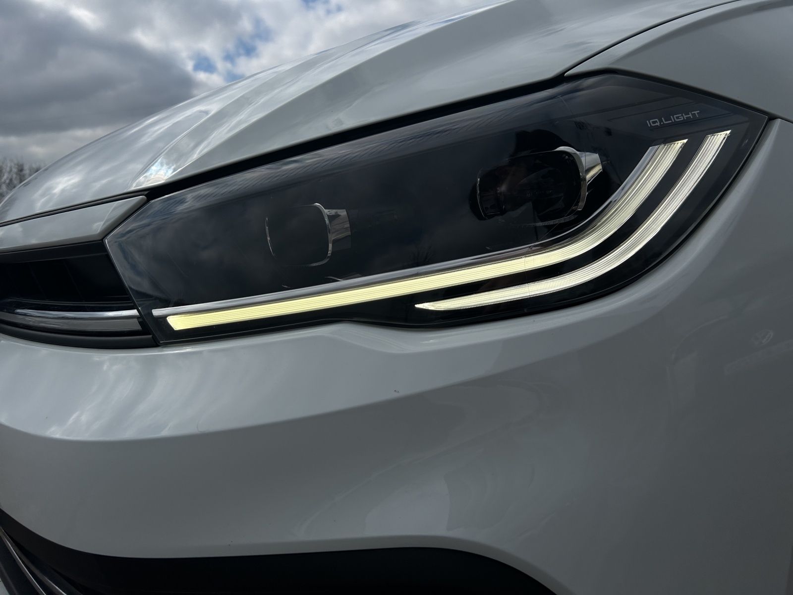Fahrzeugabbildung Volkswagen Polo Style TSI DSG IQ.Light ACC SH PDC AppConnec