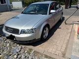 Audi A4 1.6 TÜV 05/28 Klima Leder Sitzheizung - Audi A4 aus 2001: 2.0