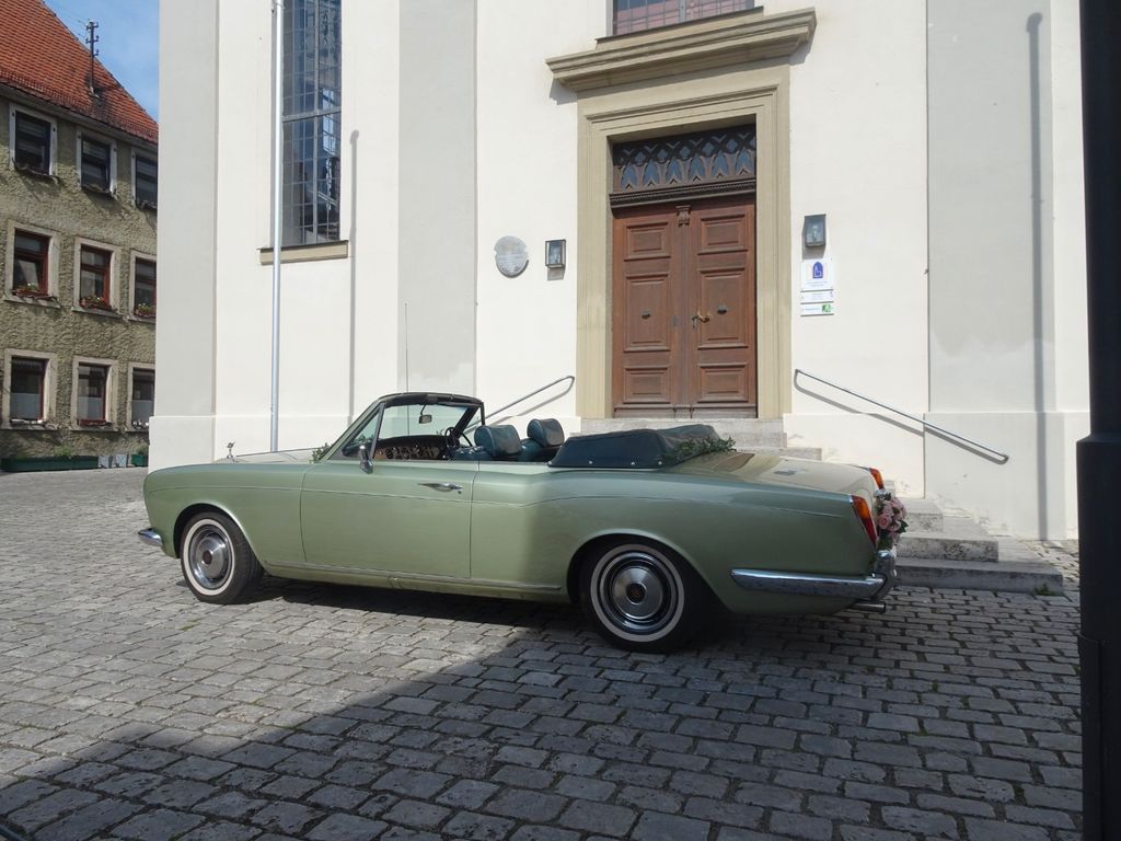 Rolls-Royce Corniche